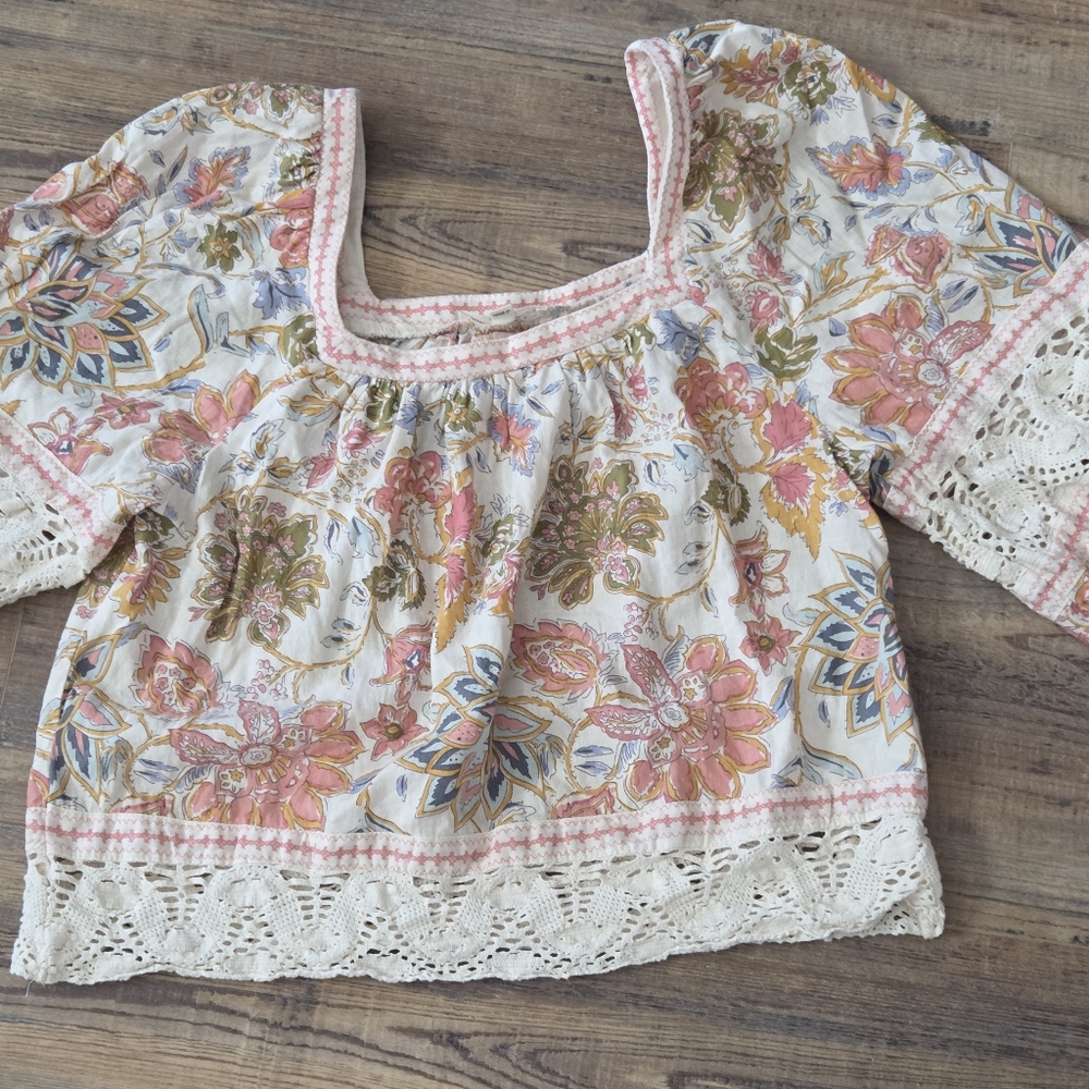 Christian Siriano Pink and White Floral Blouse